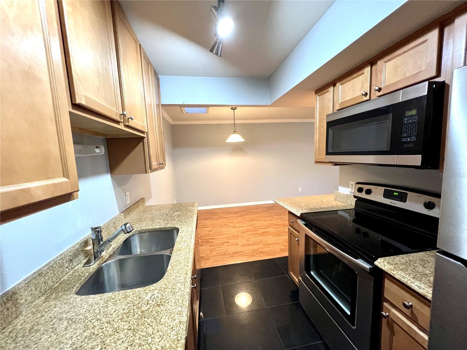 2880 PLAZA TERRACE DR #2880, ORLANDO, FL, 32803