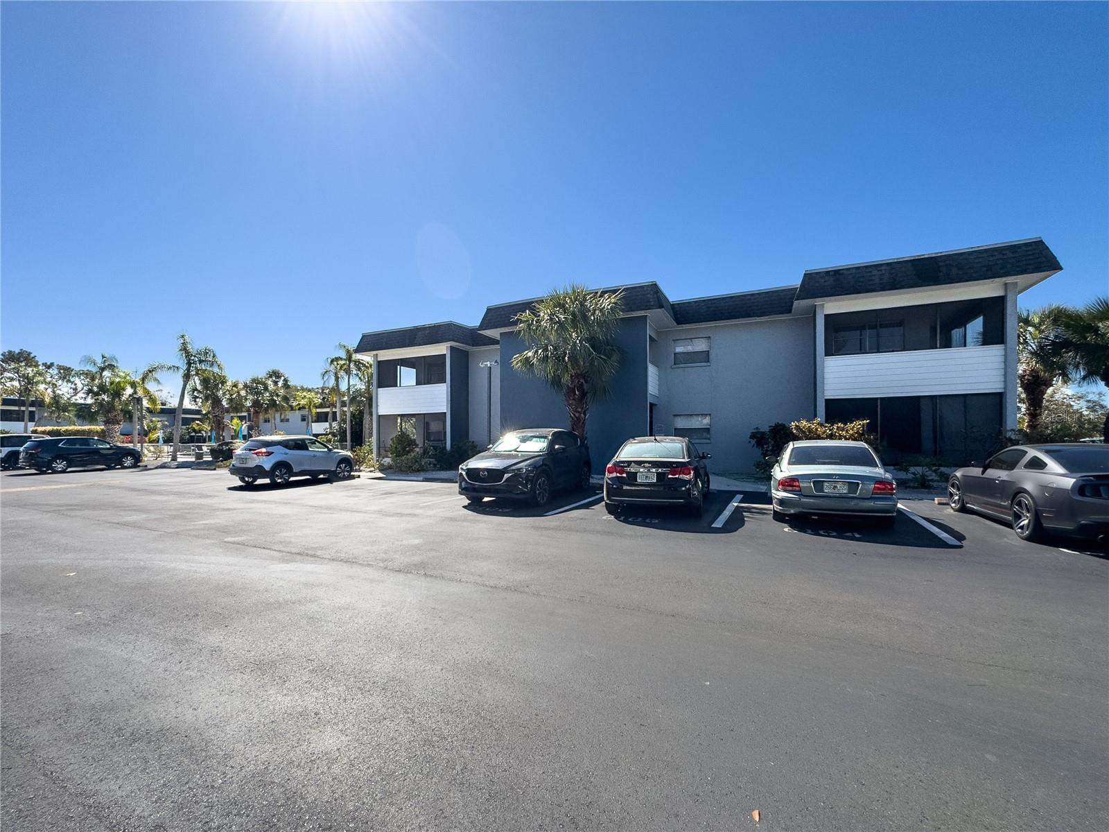 5509 FOUNTAIN LAKE CIR #C204, BRADENTON, FL, 34207