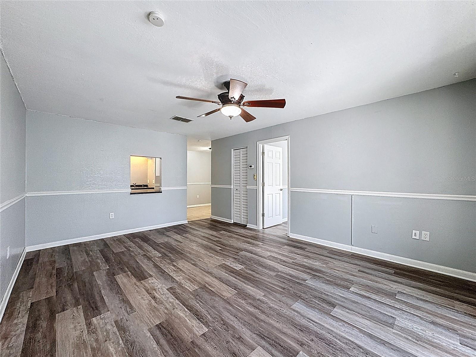 5509 FOUNTAIN LAKE CIR #C204, BRADENTON, FL, 34207