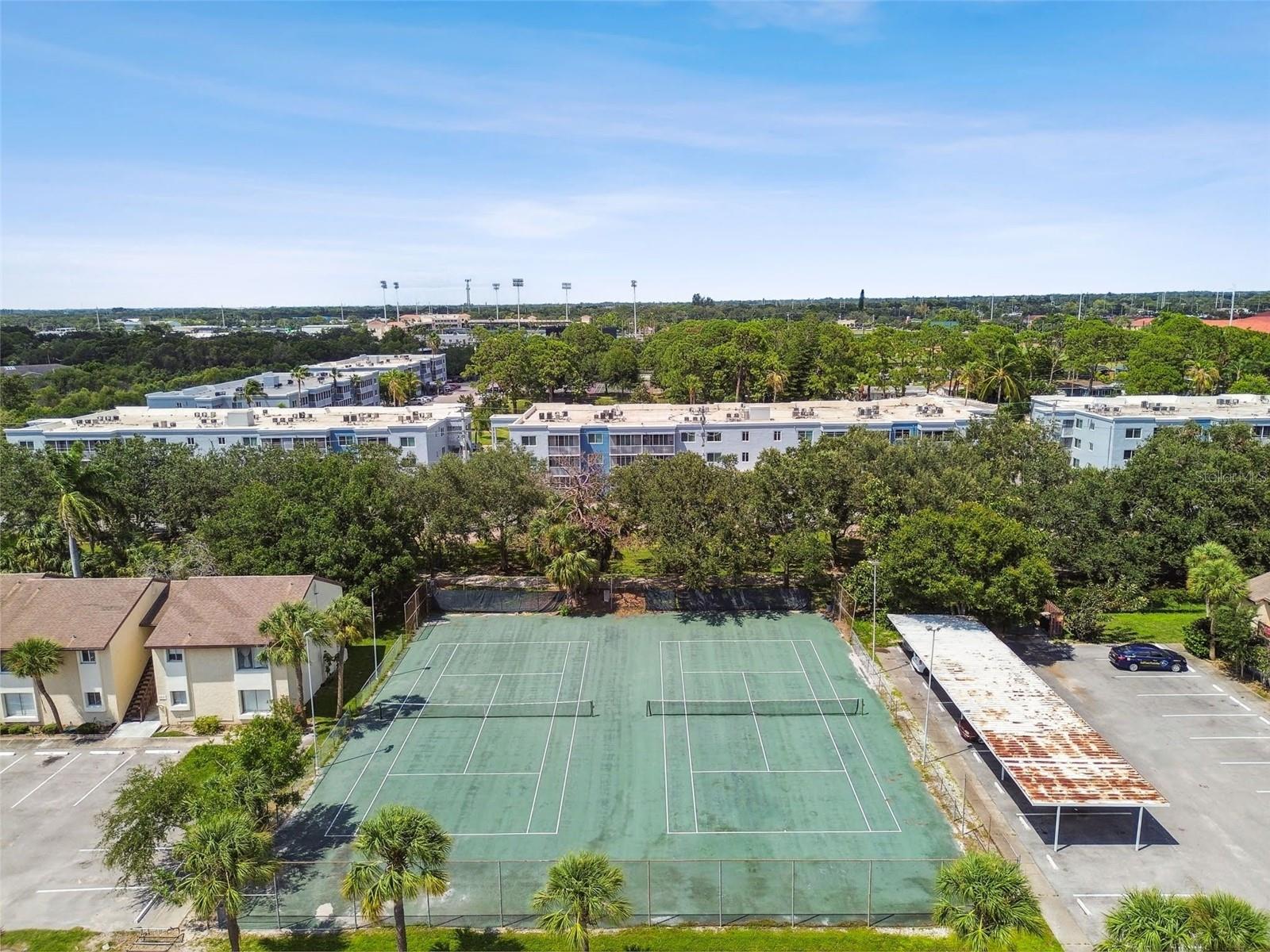 2717 HIDDEN LAKE BLVD #C, SARASOTA, FL, 34237