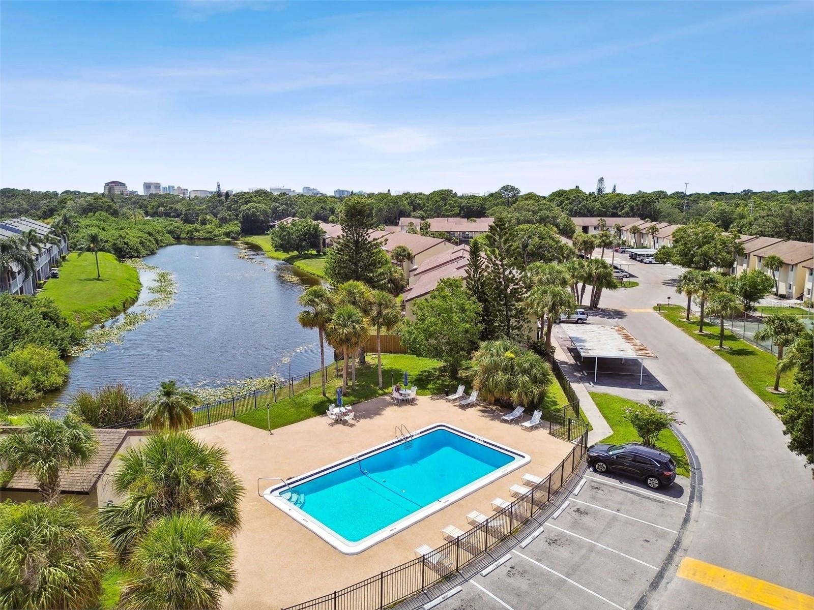 2717 HIDDEN LAKE BLVD #C, SARASOTA, FL, 34237