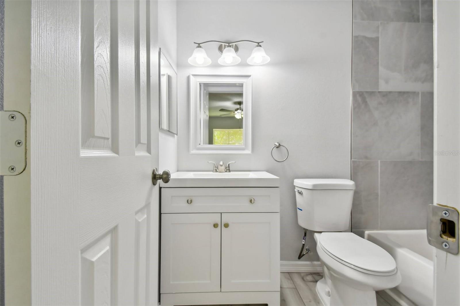 2717 HIDDEN LAKE BLVD #C, SARASOTA, FL, 34237