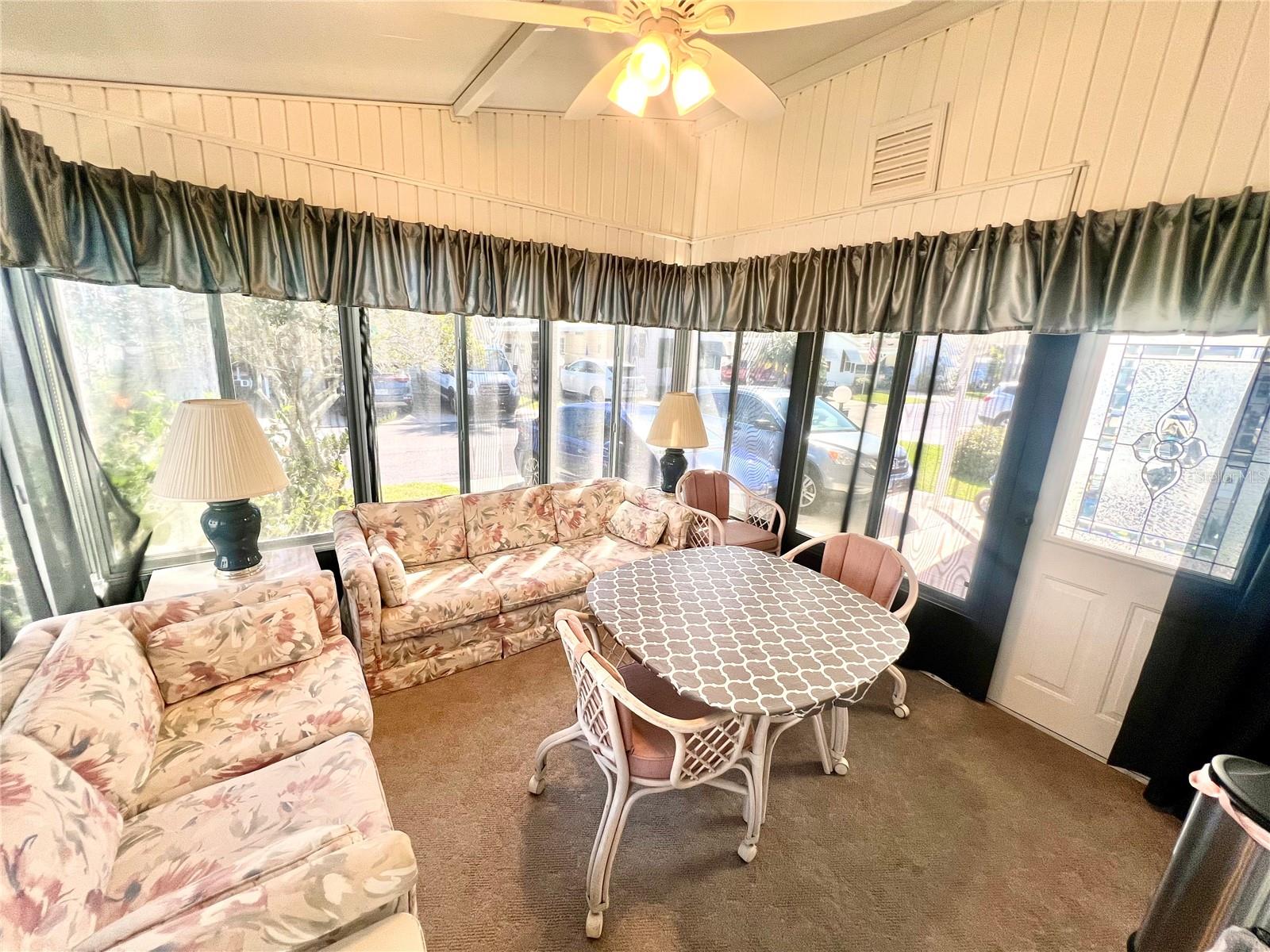 262 PINE LOOP, FROSTPROOF, FL, 33843