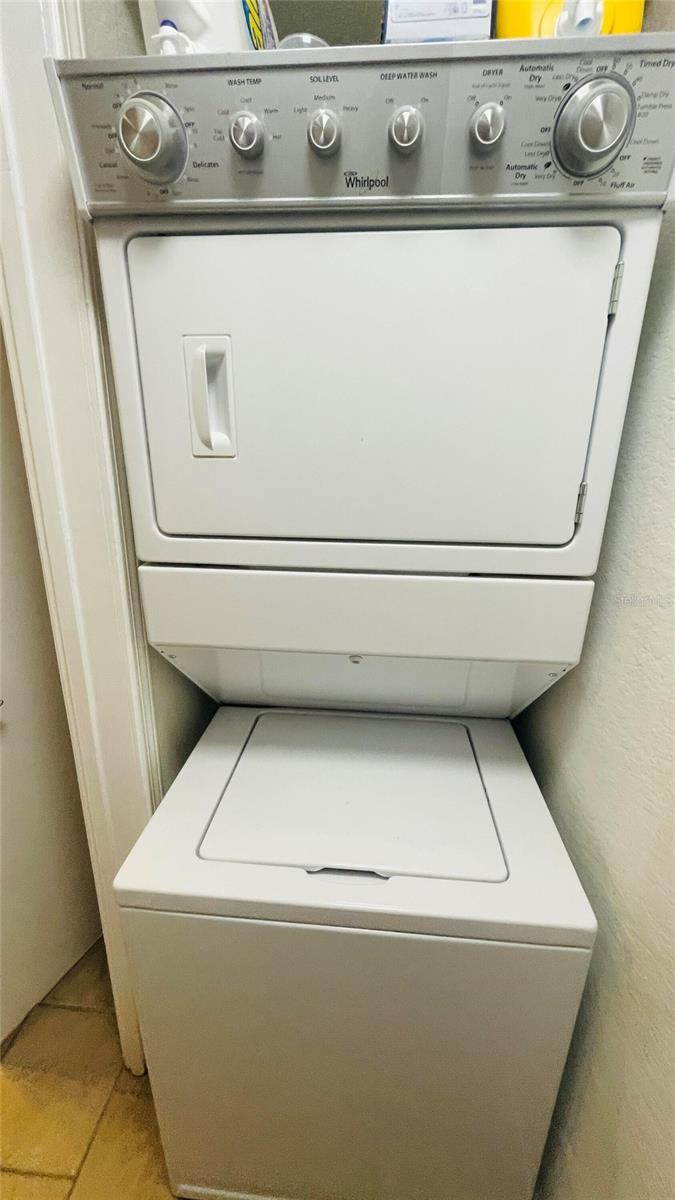 10200 GANDY BLVD N #405, ST PETERSBURG, FL, 33702