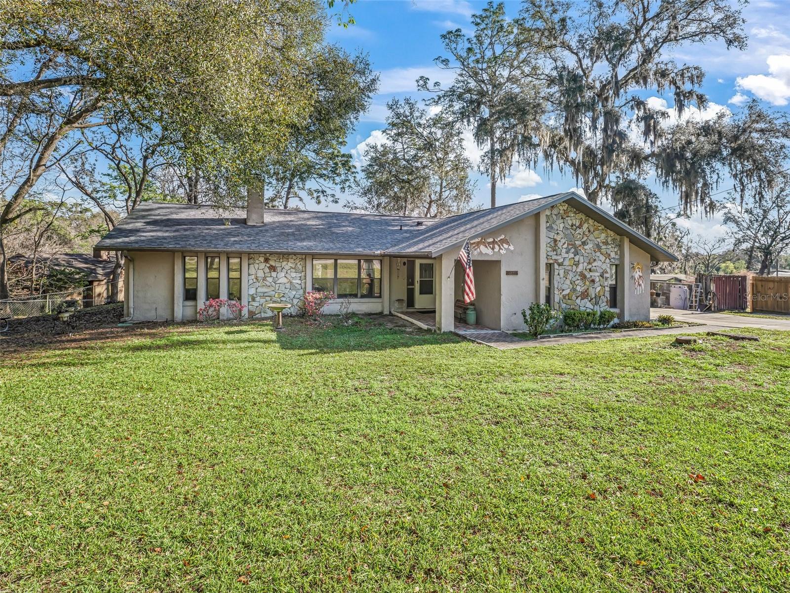 16211 SE 62ND PL, OCKLAWAHA, FL, 32179