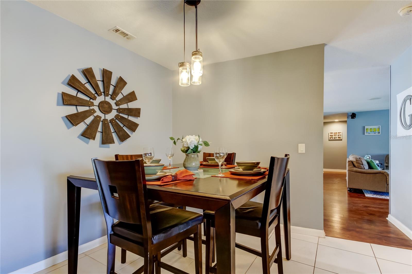 4617 CLOVERLAWN DR, TAMPA, FL, 33624