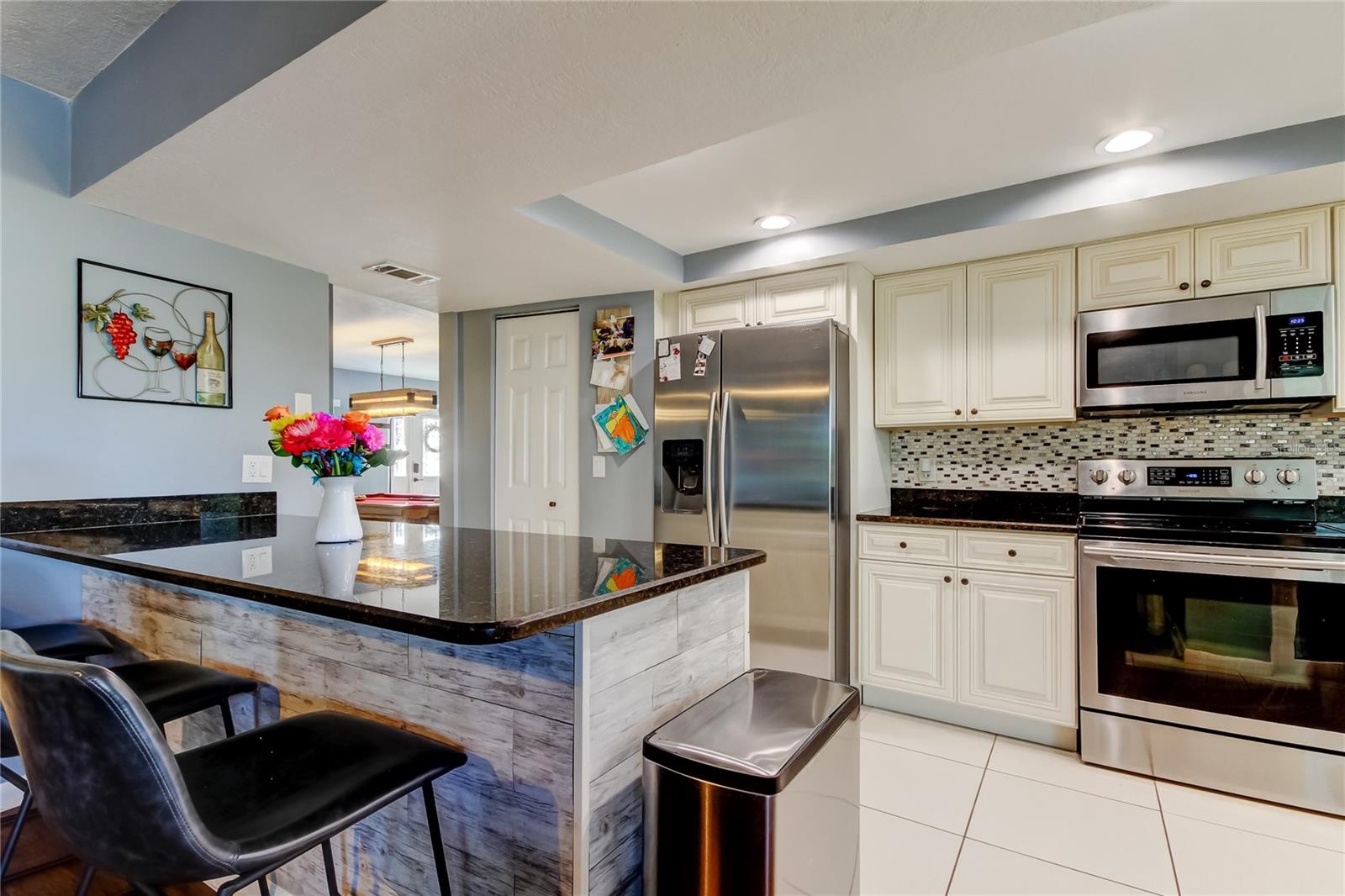 4617 CLOVERLAWN DR, TAMPA, FL, 33624