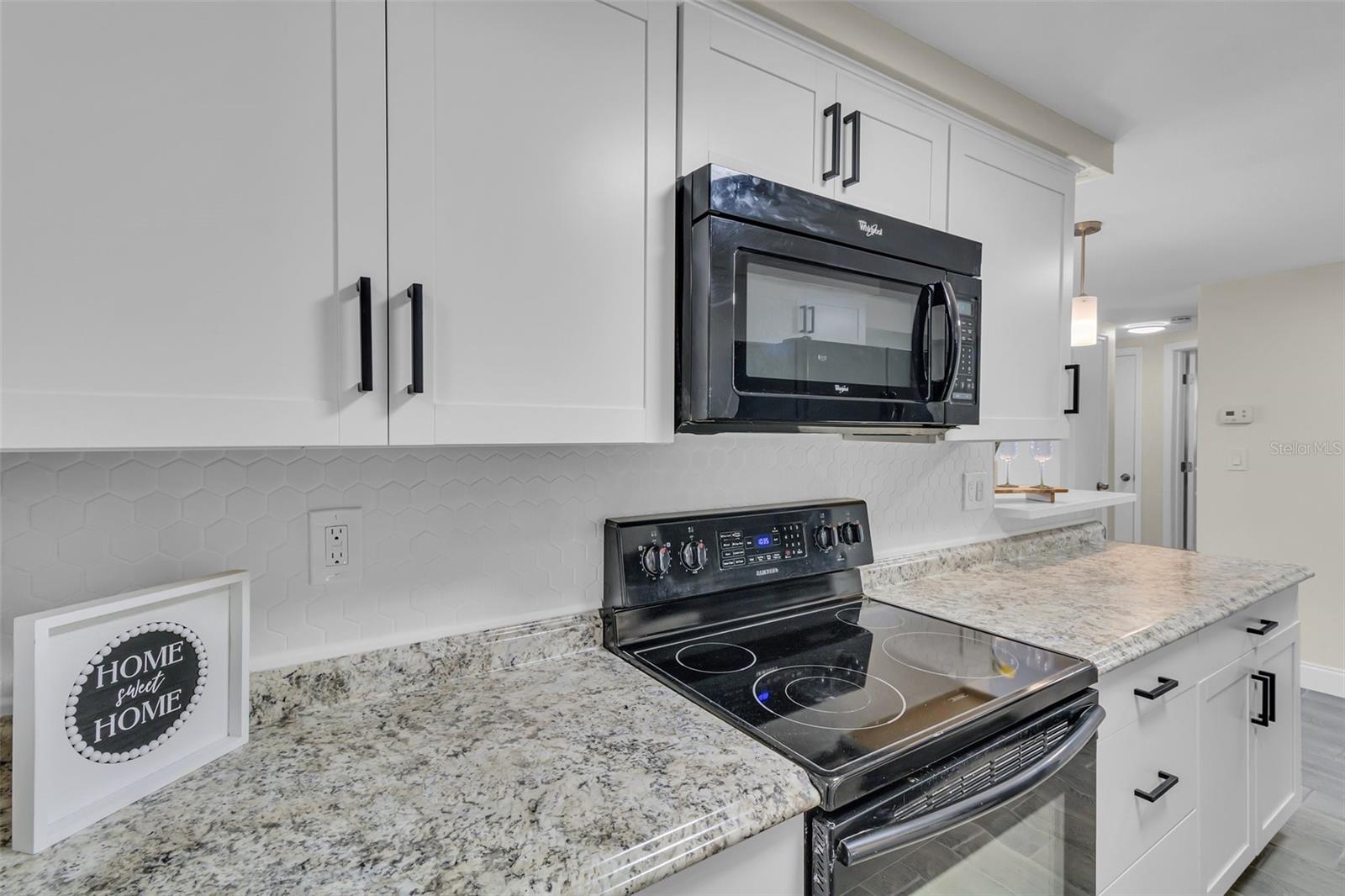 10837 INGLEWOOD AVE, PORT RICHEY, FL, 34668