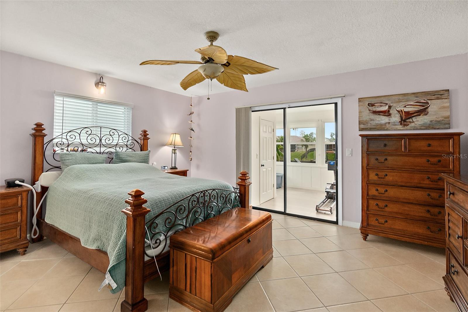 8 CORNING CT, PALM COAST, FL, 32137