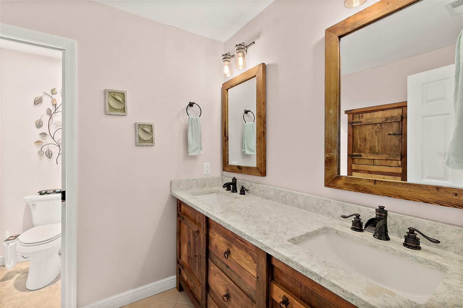 8 CORNING CT, PALM COAST, FL, 32137