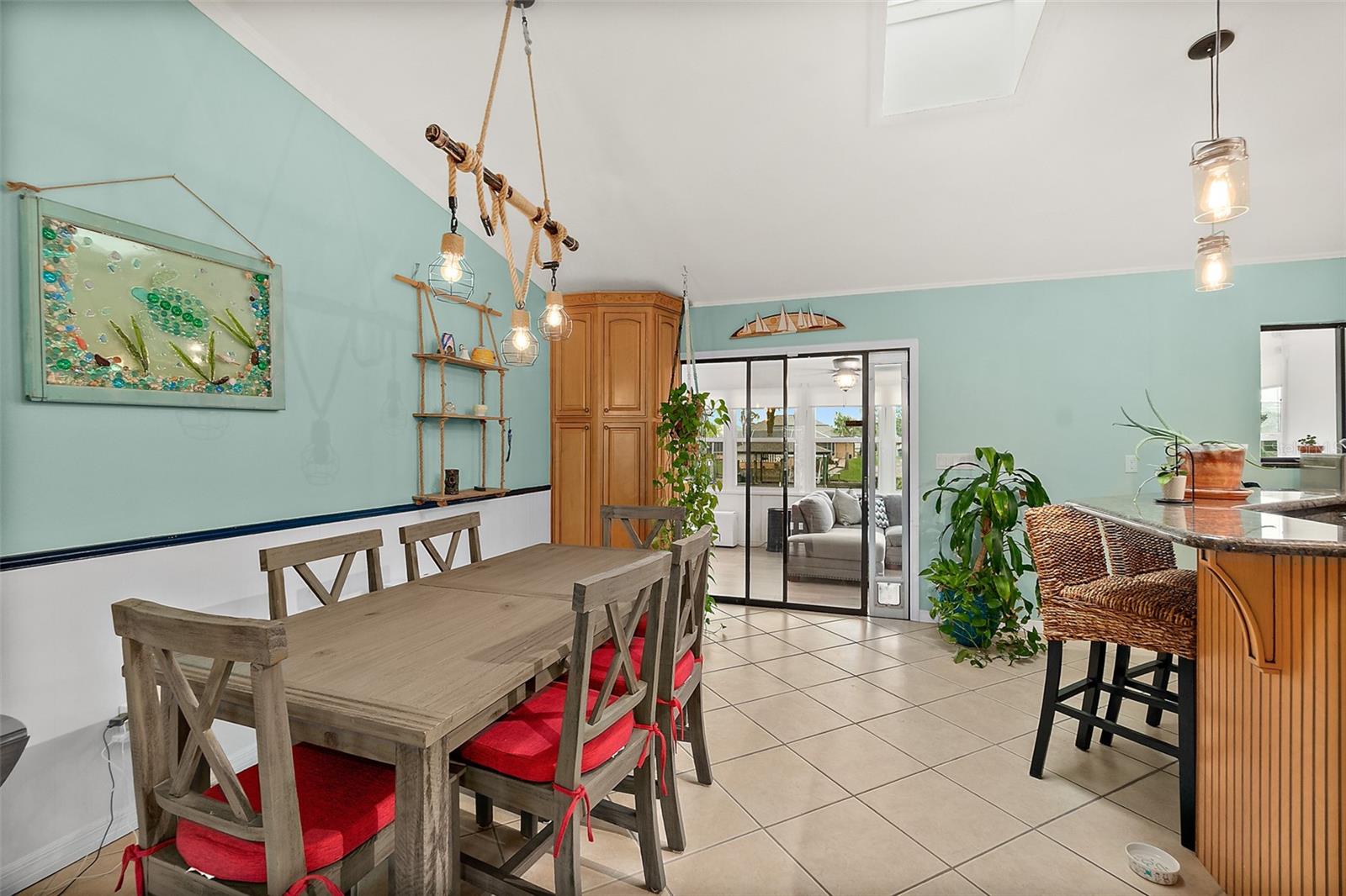 8 CORNING CT, PALM COAST, FL, 32137