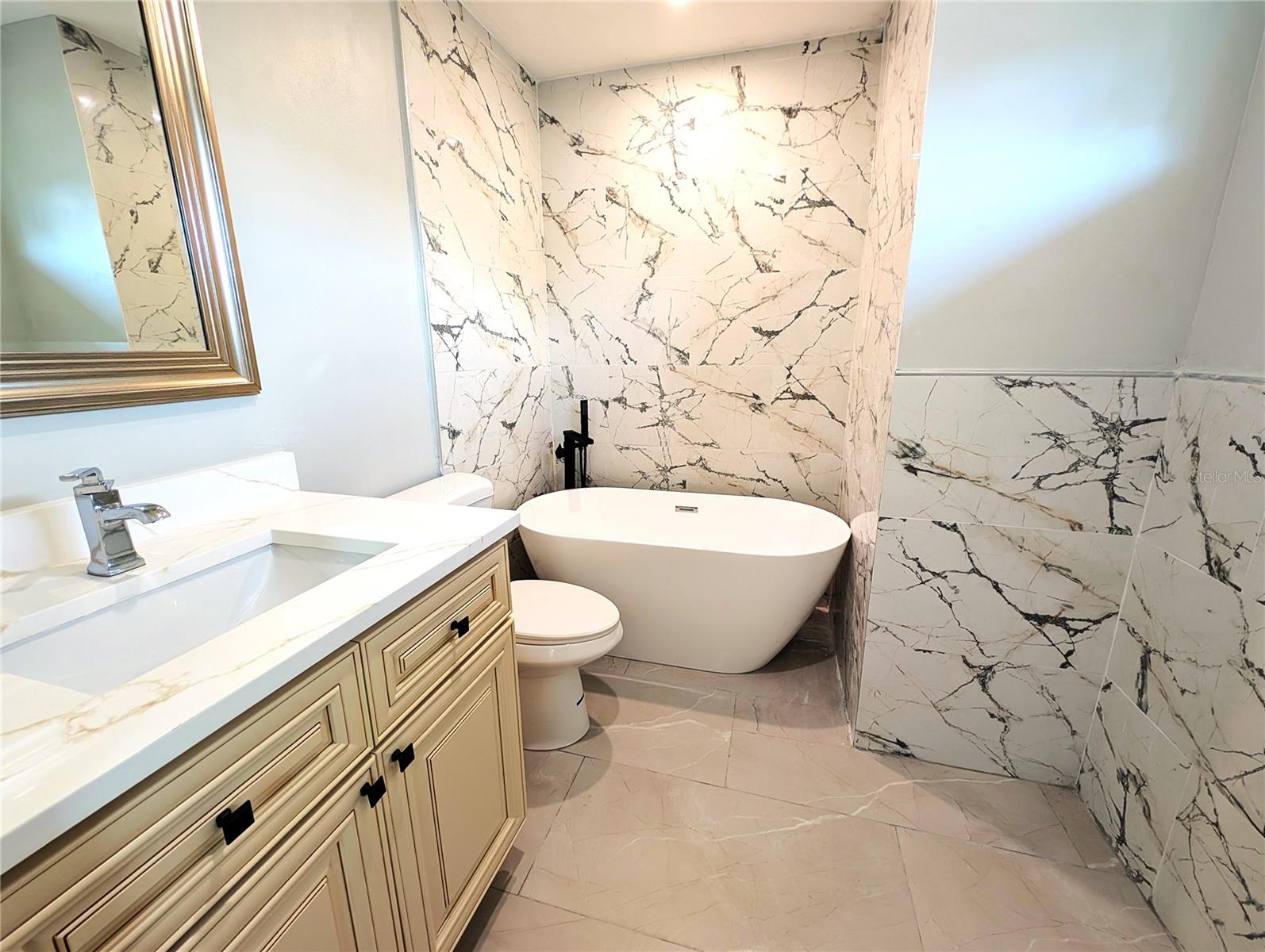 388 FLAMINGO DR, VENICE, FL, 34285