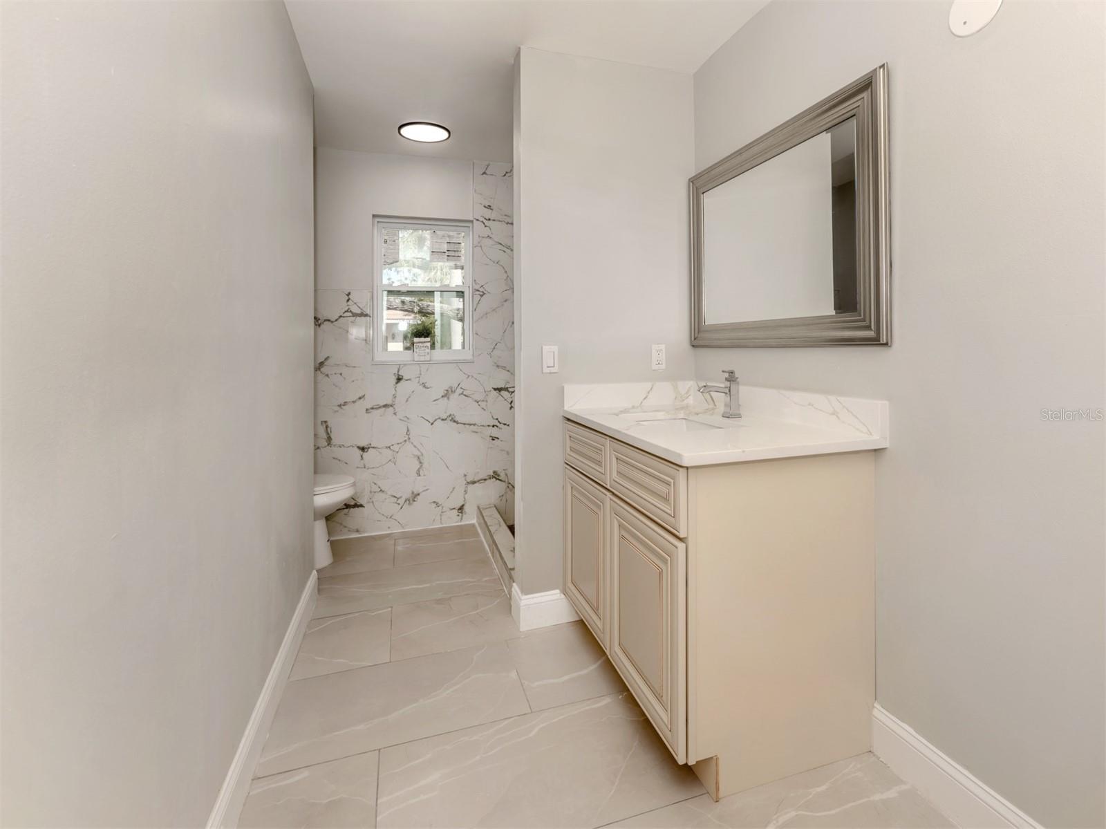 388 FLAMINGO DR, VENICE, FL, 34285