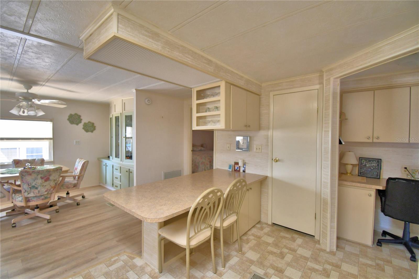 4241 CEDARWOOD ST, WINTER HAVEN, FL, 33880