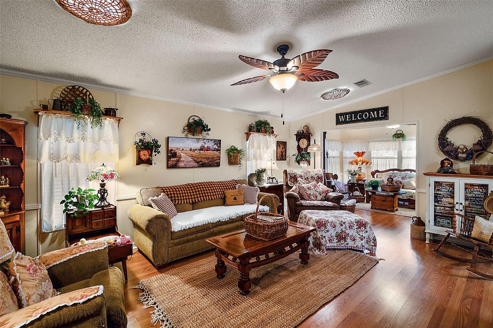 313 WESTWOOD DR, LEESBURG, FL, 34748