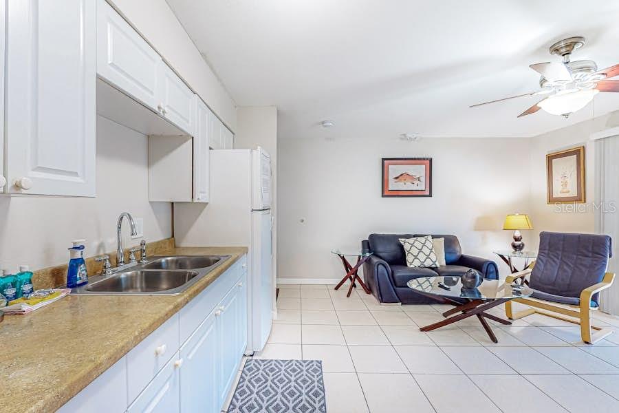 4215 E BAY DR #1702F, CLEARWATER, FL, 33764