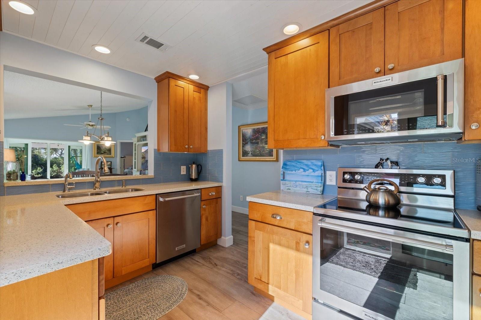 832 SAINTCLAIR CIR #832, VENICE, FL, 34285