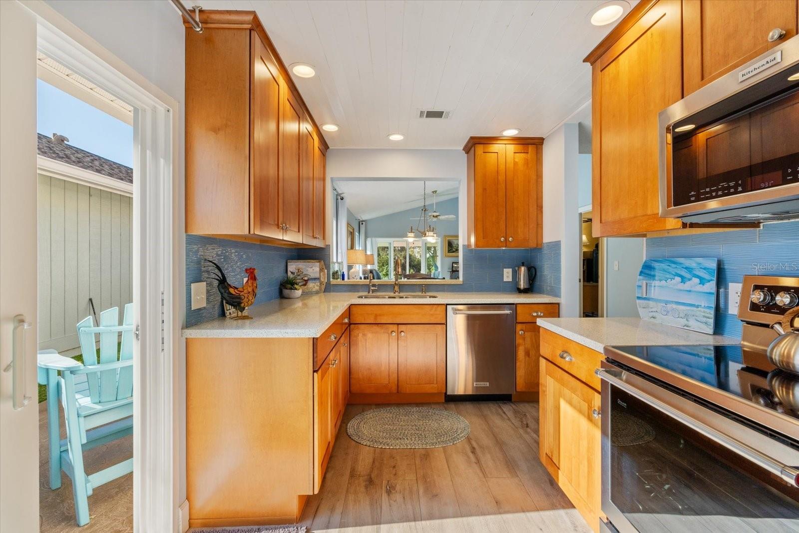 832 SAINTCLAIR CIR #832, VENICE, FL, 34285