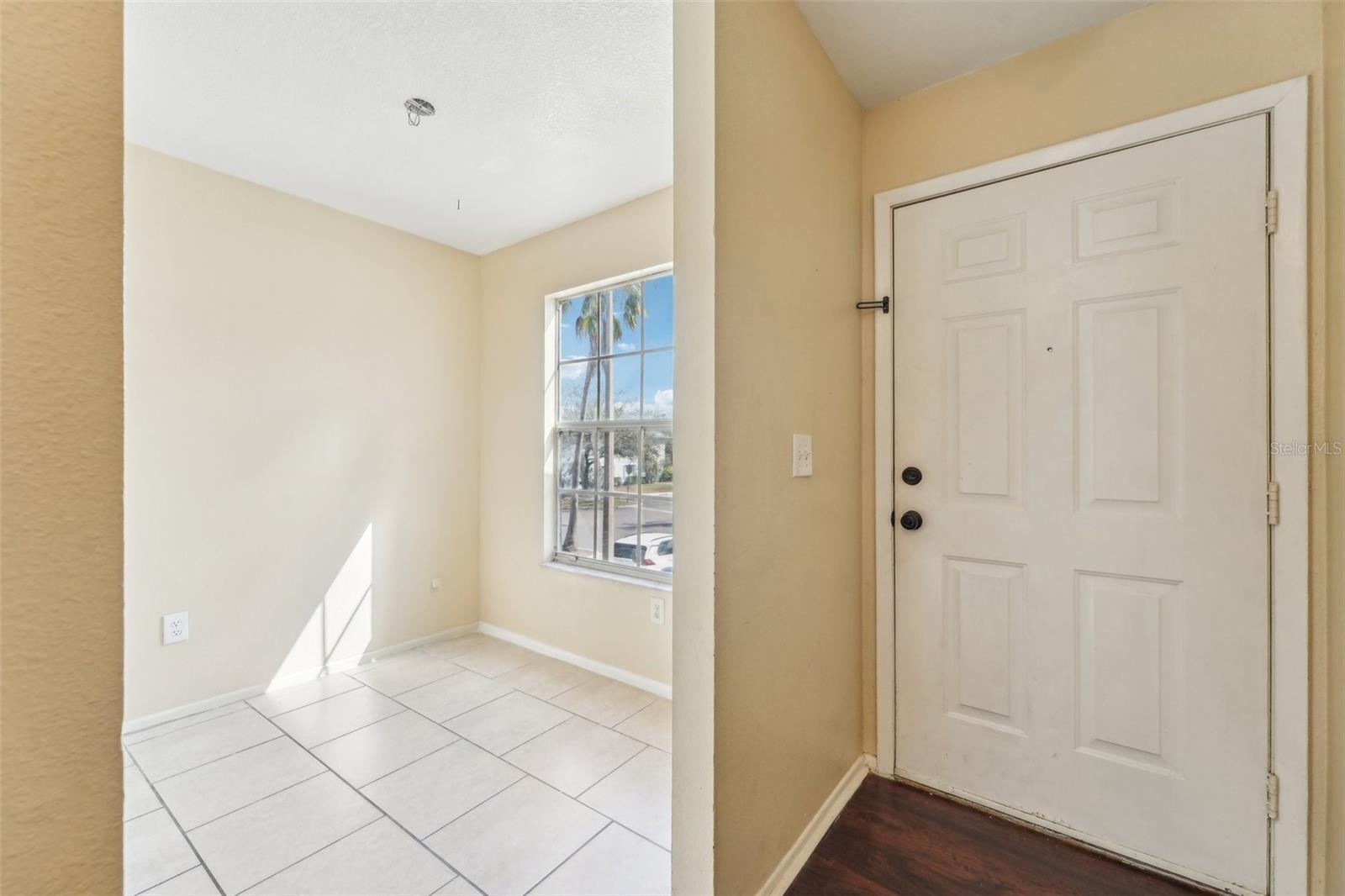 7224 E BANK DR #206, TAMPA, FL, 33617