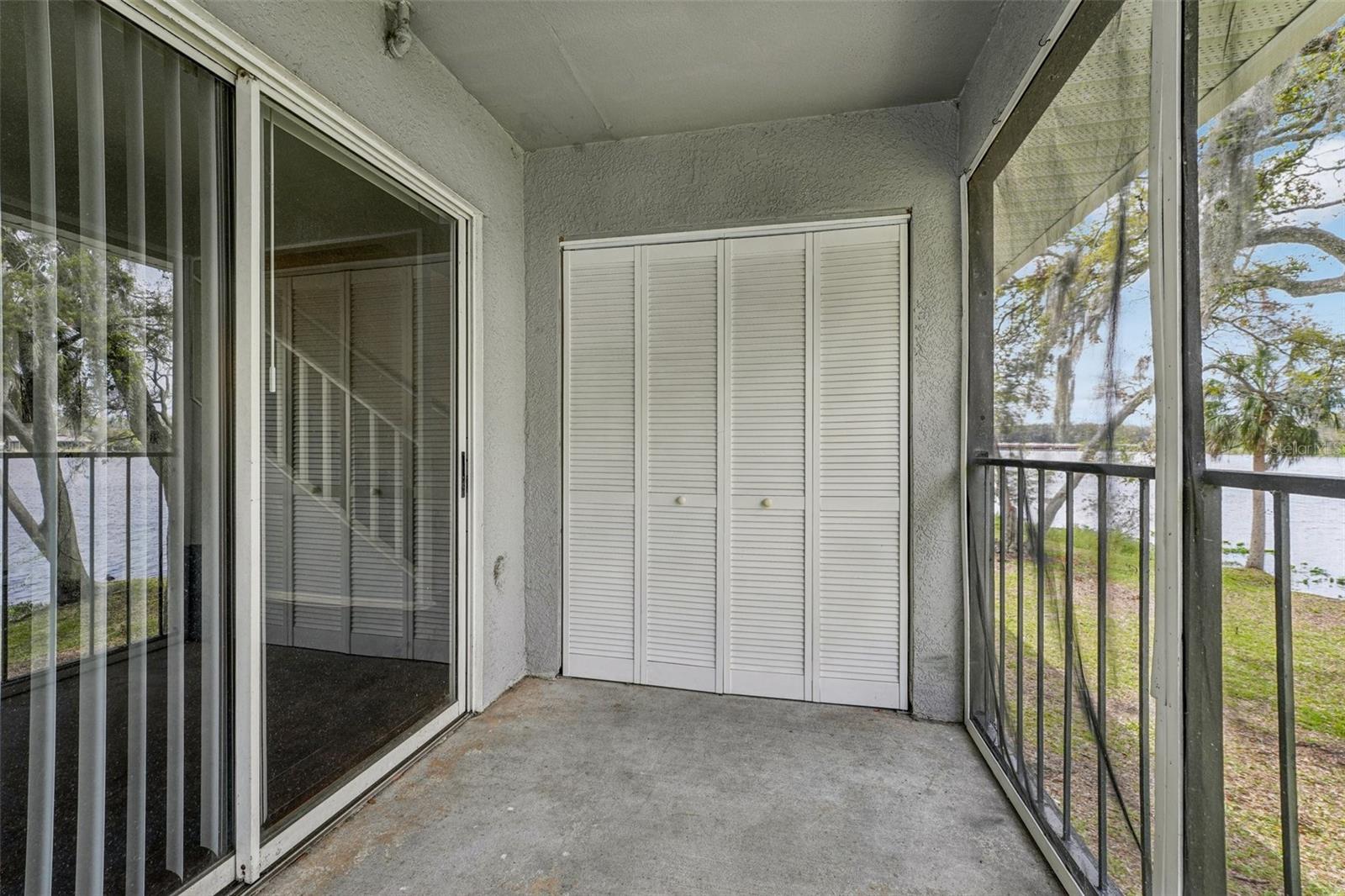 7224 E BANK DR #206, TAMPA, FL, 33617