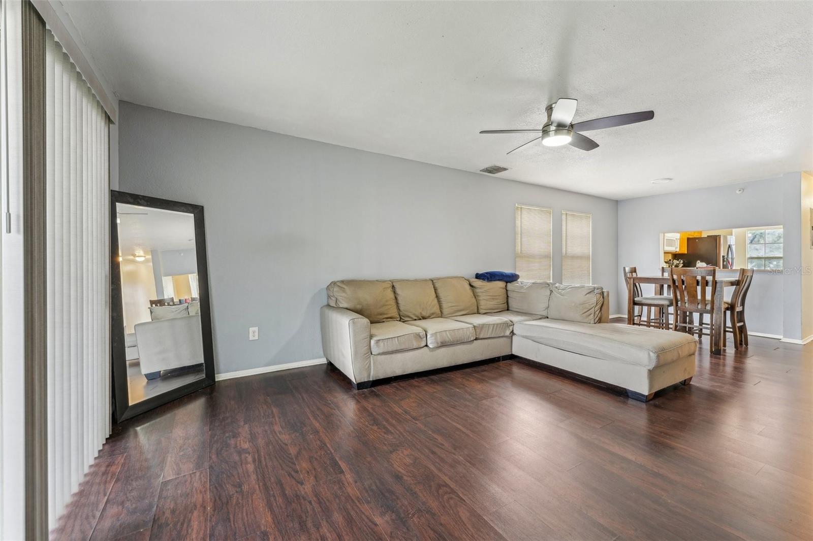 7224 E BANK DR #206, TAMPA, FL, 33617