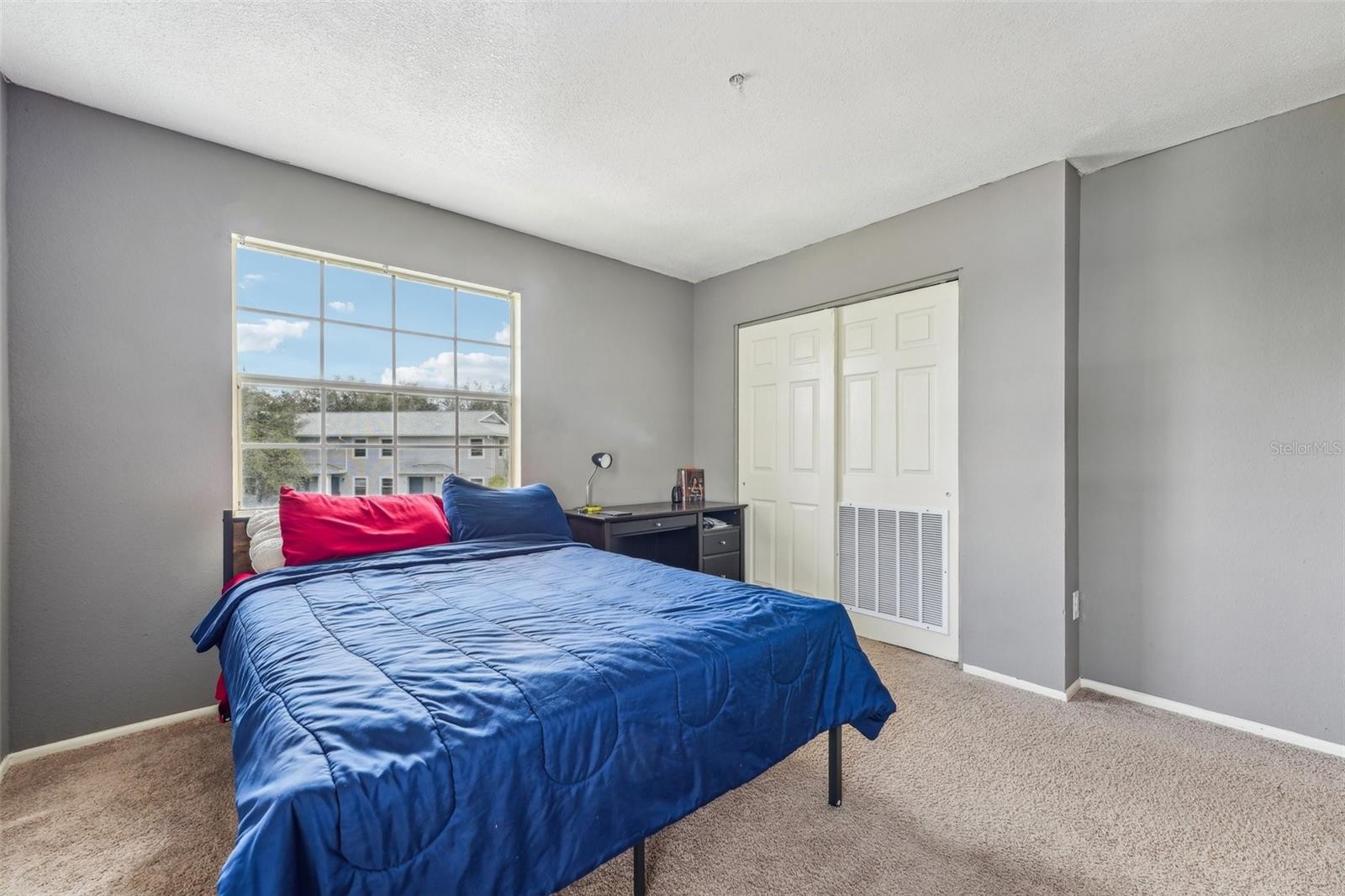 7224 E BANK DR #206, TAMPA, FL, 33617
