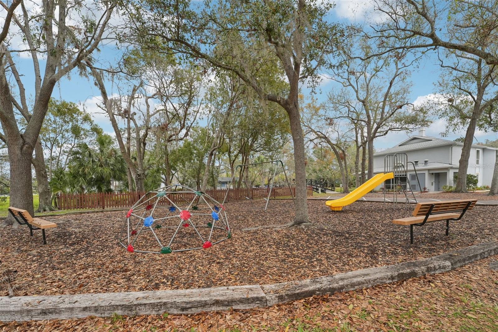 7224 E BANK DR #206, TAMPA, FL, 33617