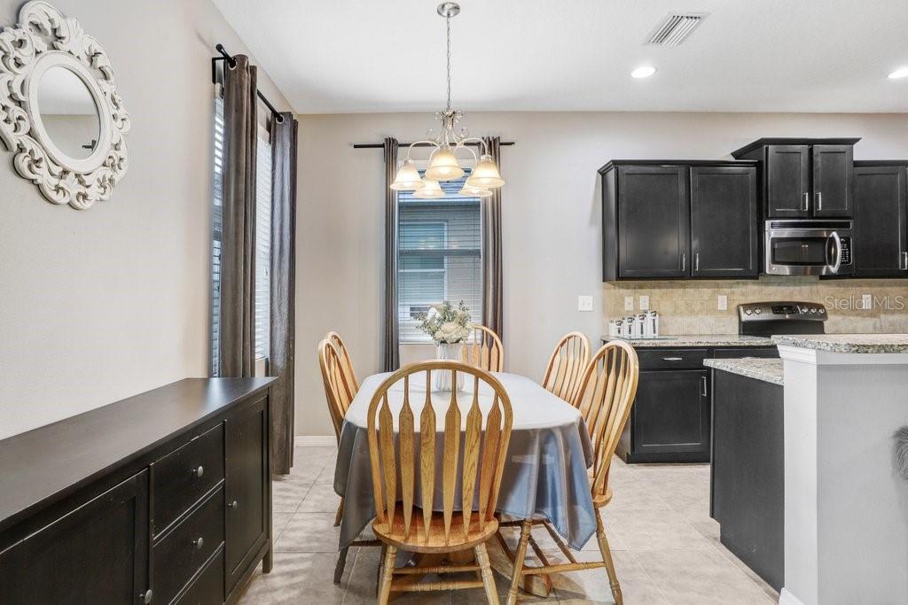 1136 LAUREN MANOR LOOP, RUSKIN, FL, 33570