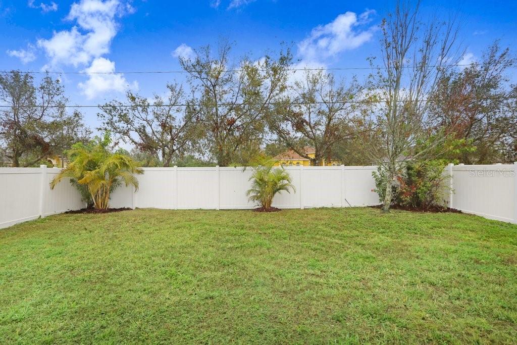 1136 LAUREN MANOR LOOP, RUSKIN, FL, 33570