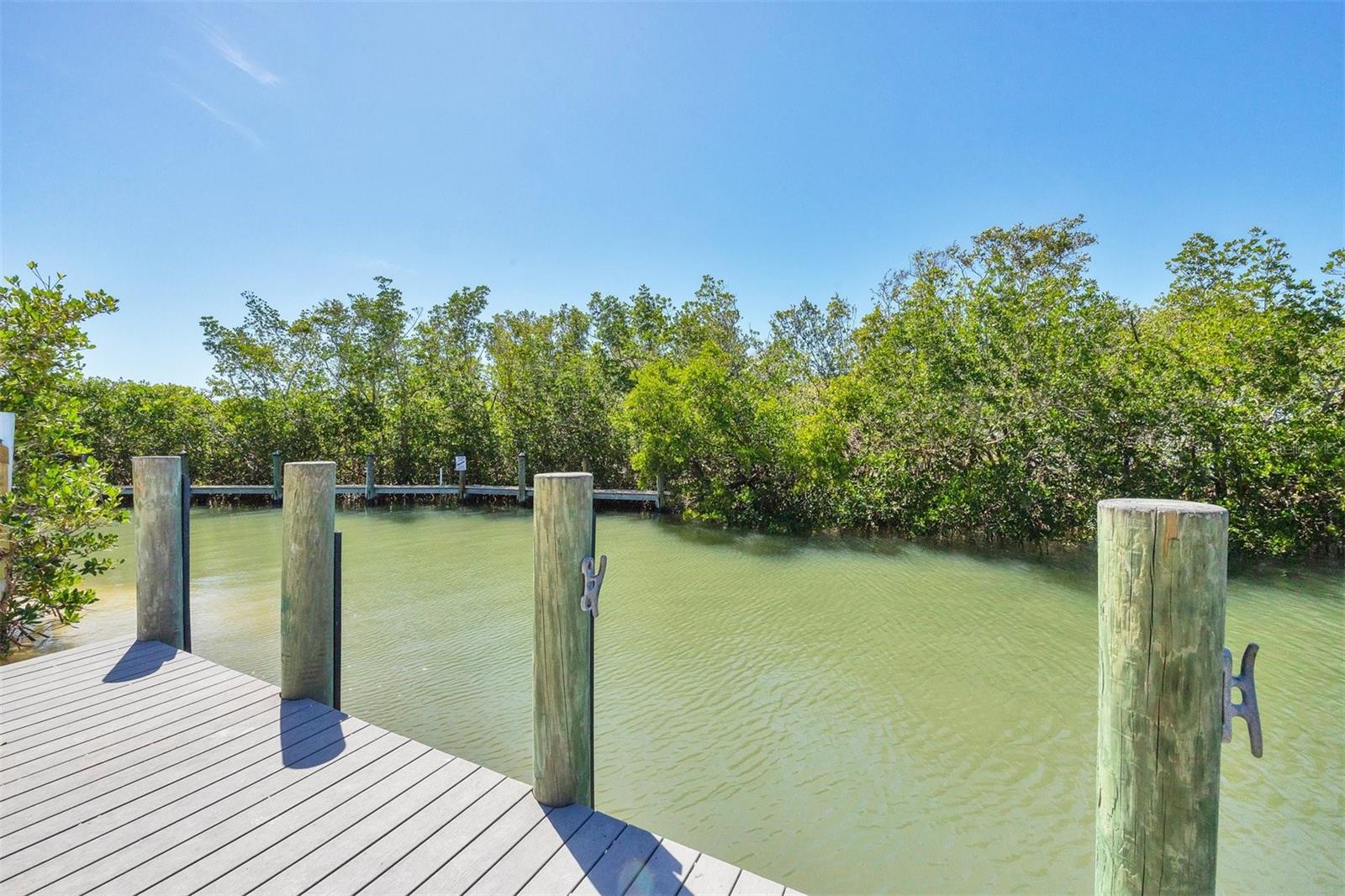 1708 WHARF RD, SARASOTA, FL, 34231
