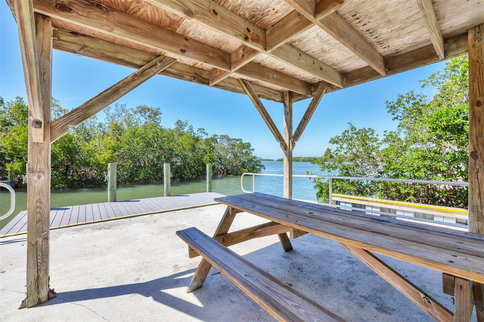 1708 WHARF RD, SARASOTA, FL, 34231