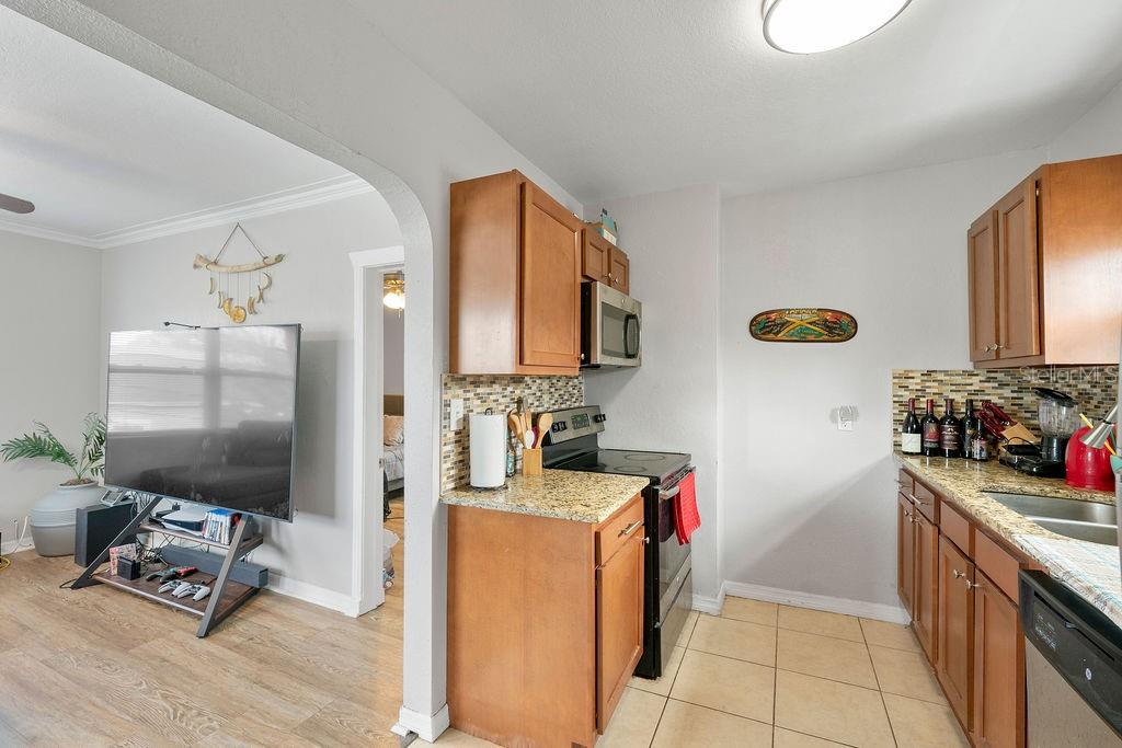 3030 5TH AVE N, ST PETERSBURG, FL, 33713