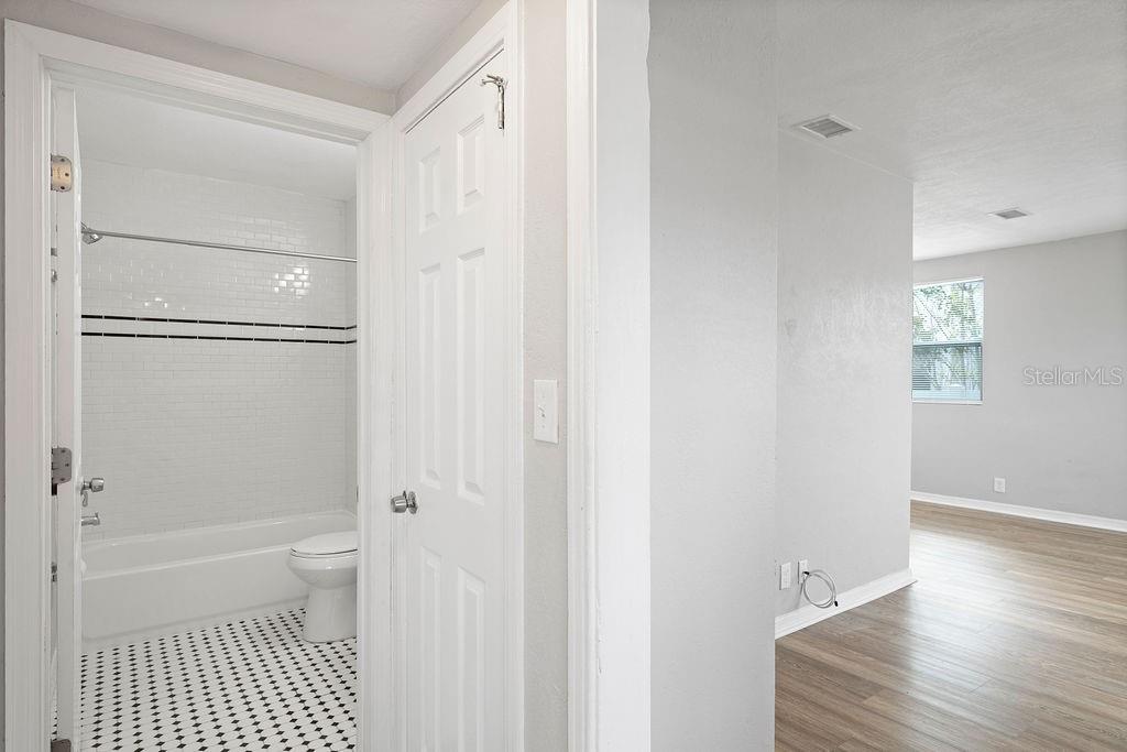 3030 5TH AVE N, ST PETERSBURG, FL, 33713