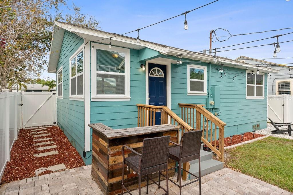 3030 5TH AVE N, ST PETERSBURG, FL, 33713