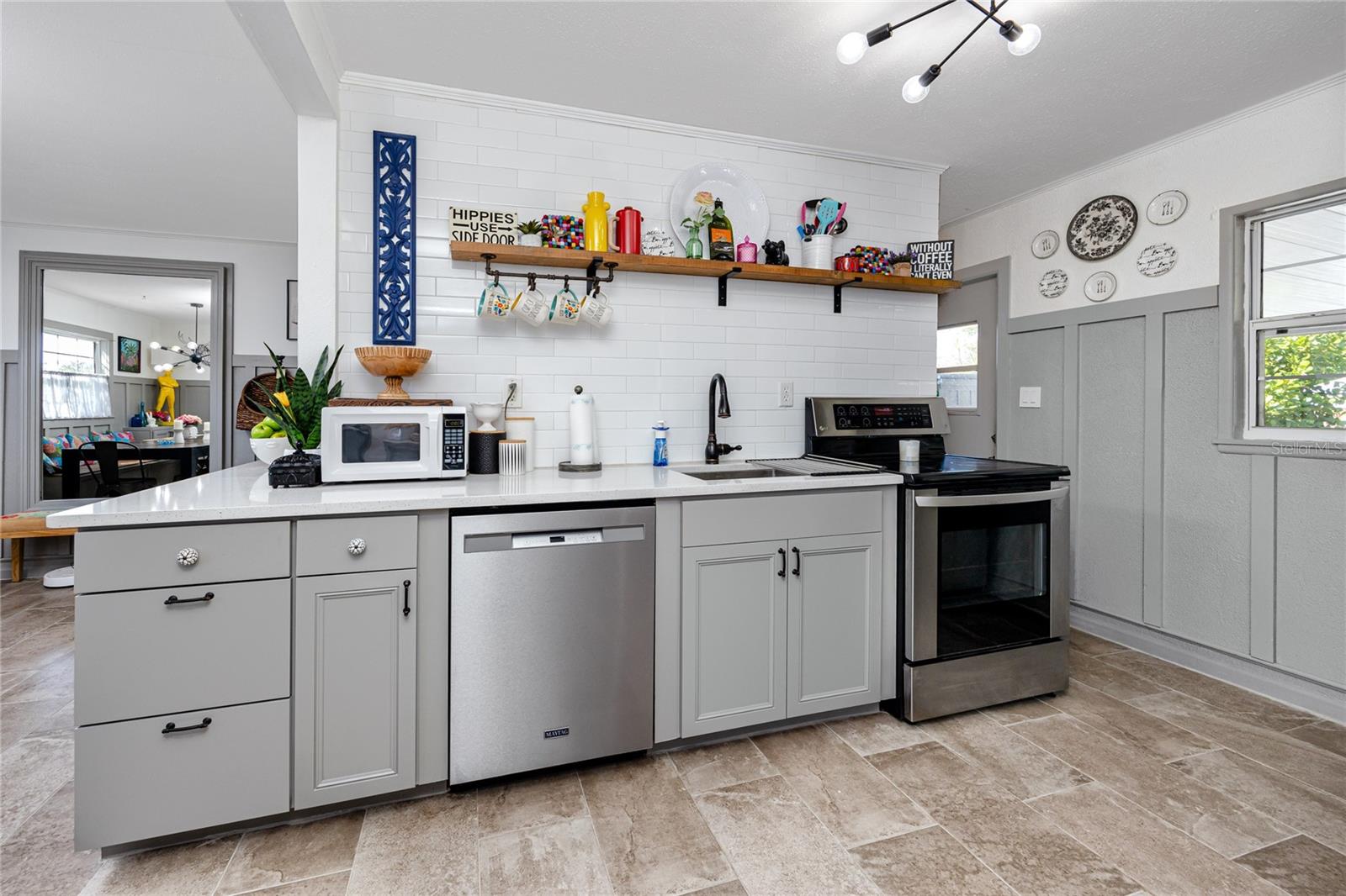 4925 16TH AVE N, ST PETERSBURG, FL, 33710