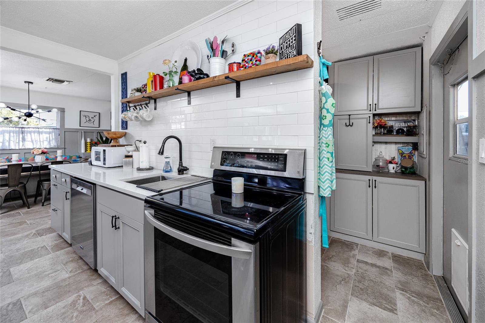4925 16TH AVE N, ST PETERSBURG, FL, 33710