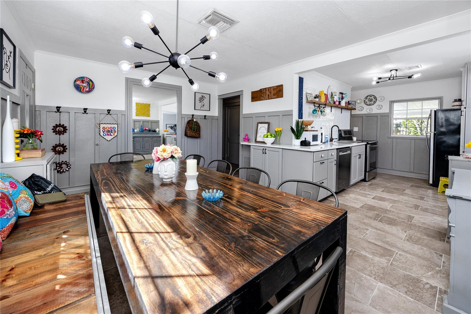 4925 16TH AVE N, ST PETERSBURG, FL, 33710