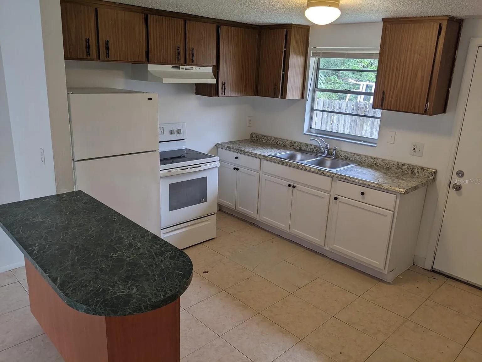 8306 N 17TH ST, TAMPA, FL, 33604