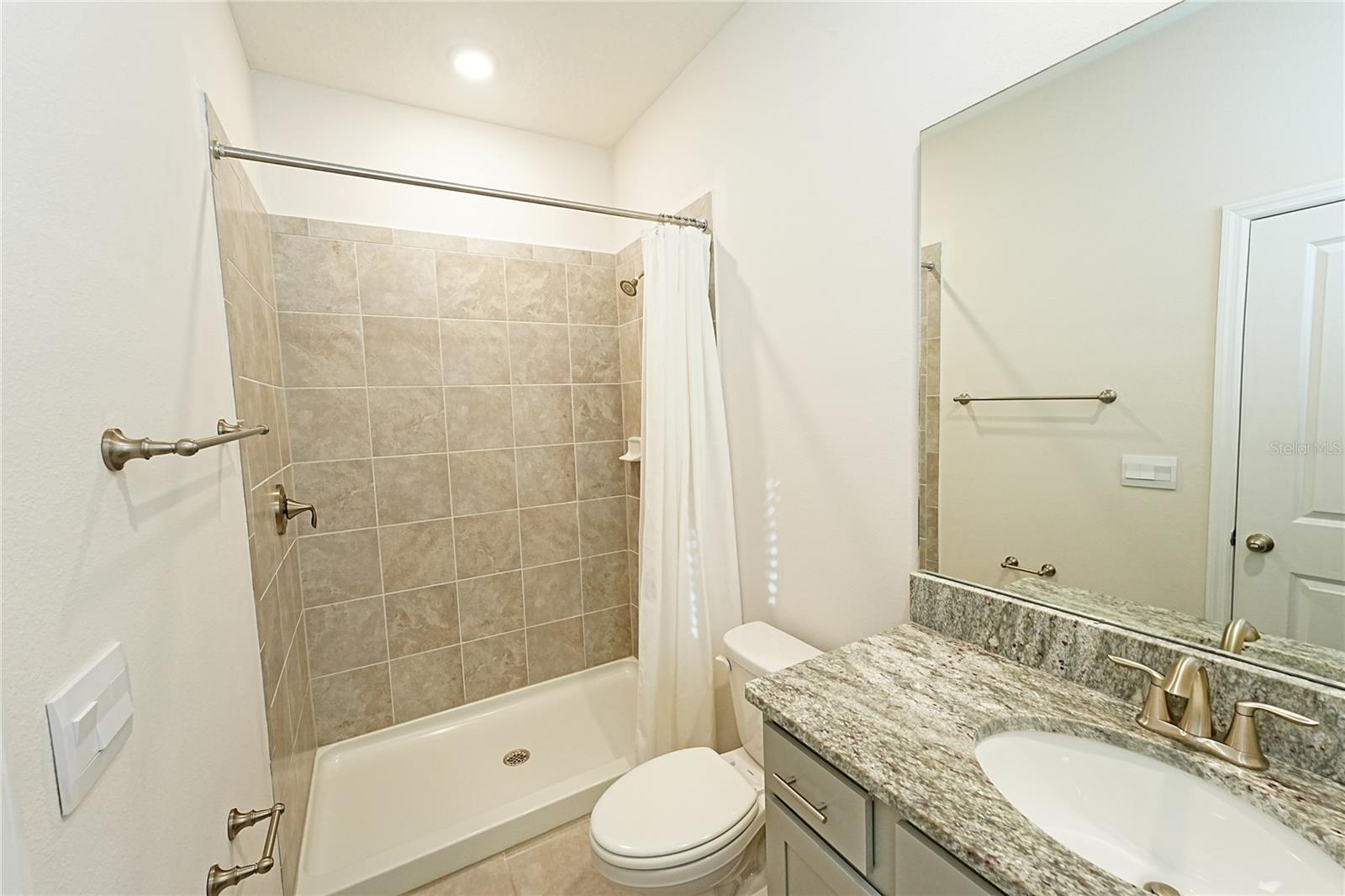 16721 BARNWOOD PL, BRADENTON, FL, 34211