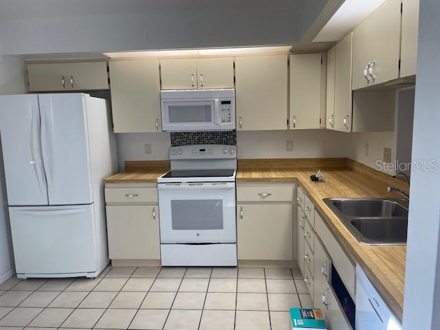 2700 NEBRASKA AVE #3-103, PALM HARBOR, FL, 34684