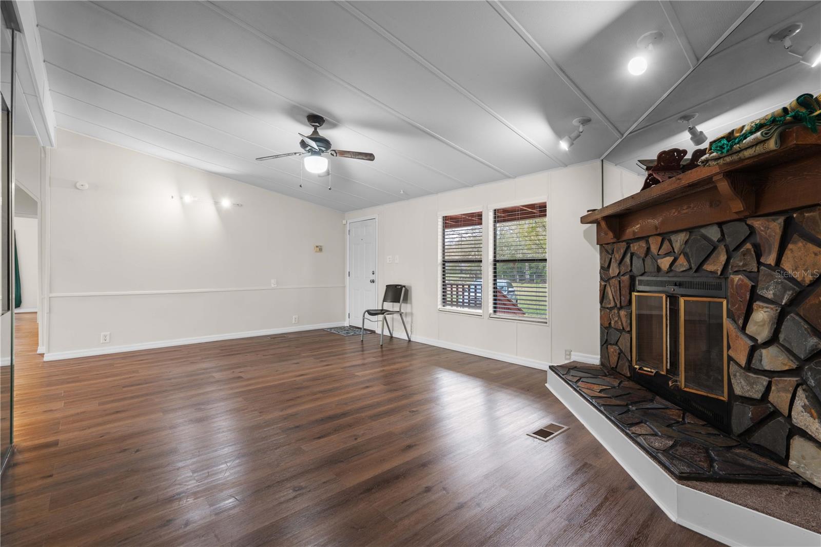 33518 MANDRAKE RD, ZEPHYRHILLS, FL, 33543
