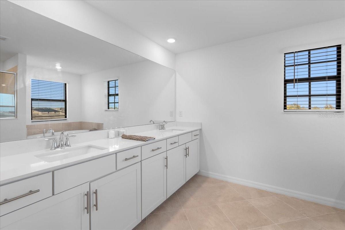 17449 LUMINOUS AVE, VENICE, FL, 34293