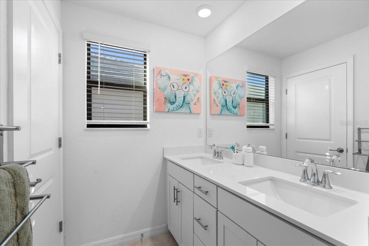 17449 LUMINOUS AVE, VENICE, FL, 34293