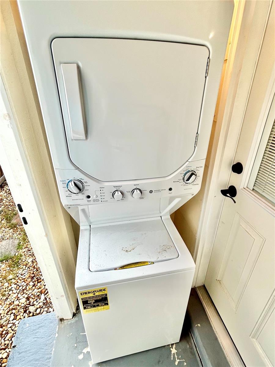 701 50TH AVE N, ST PETERSBURG, FL, 33703