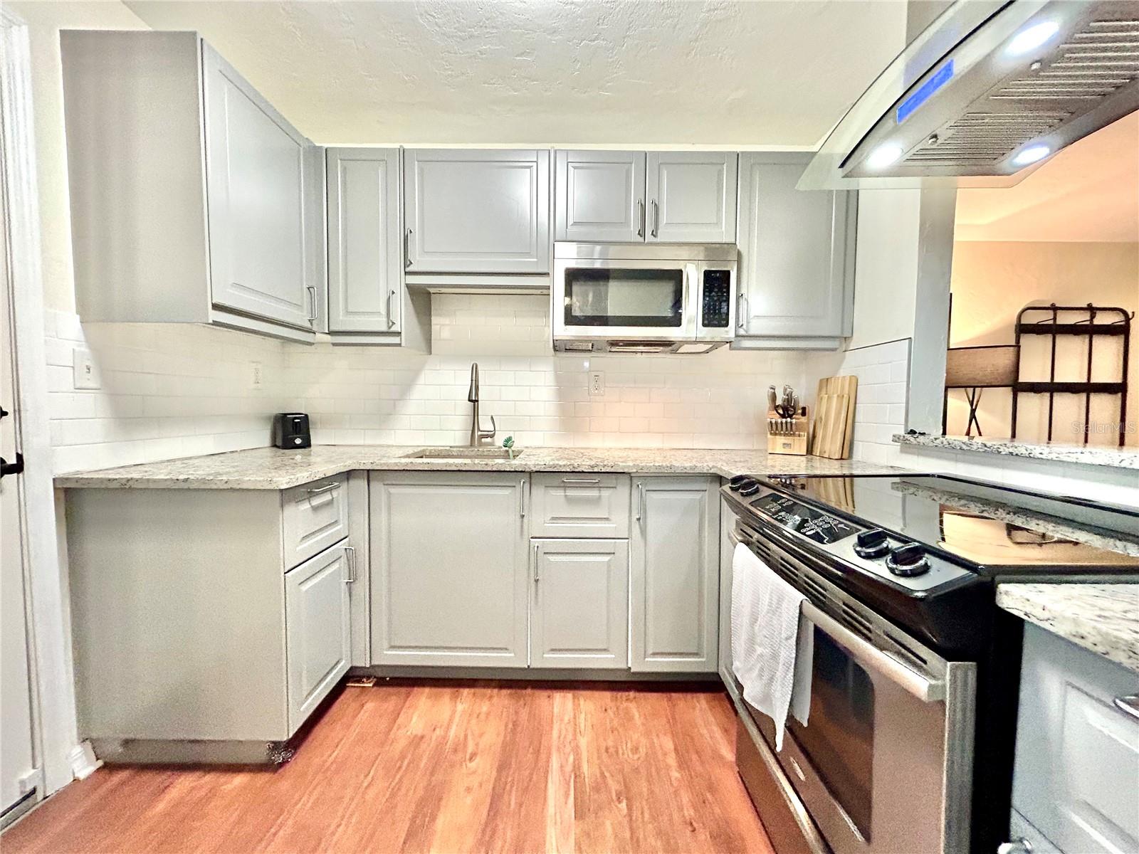 701 50TH AVE N, ST PETERSBURG, FL, 33703