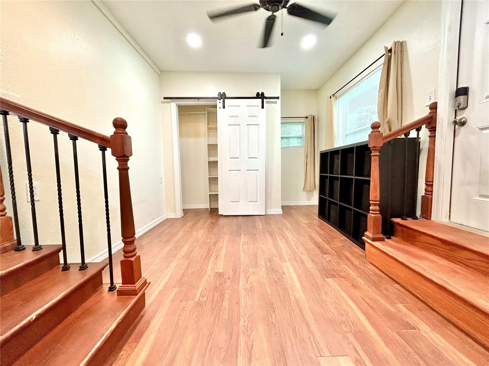 701 50TH AVE N, ST PETERSBURG, FL, 33703