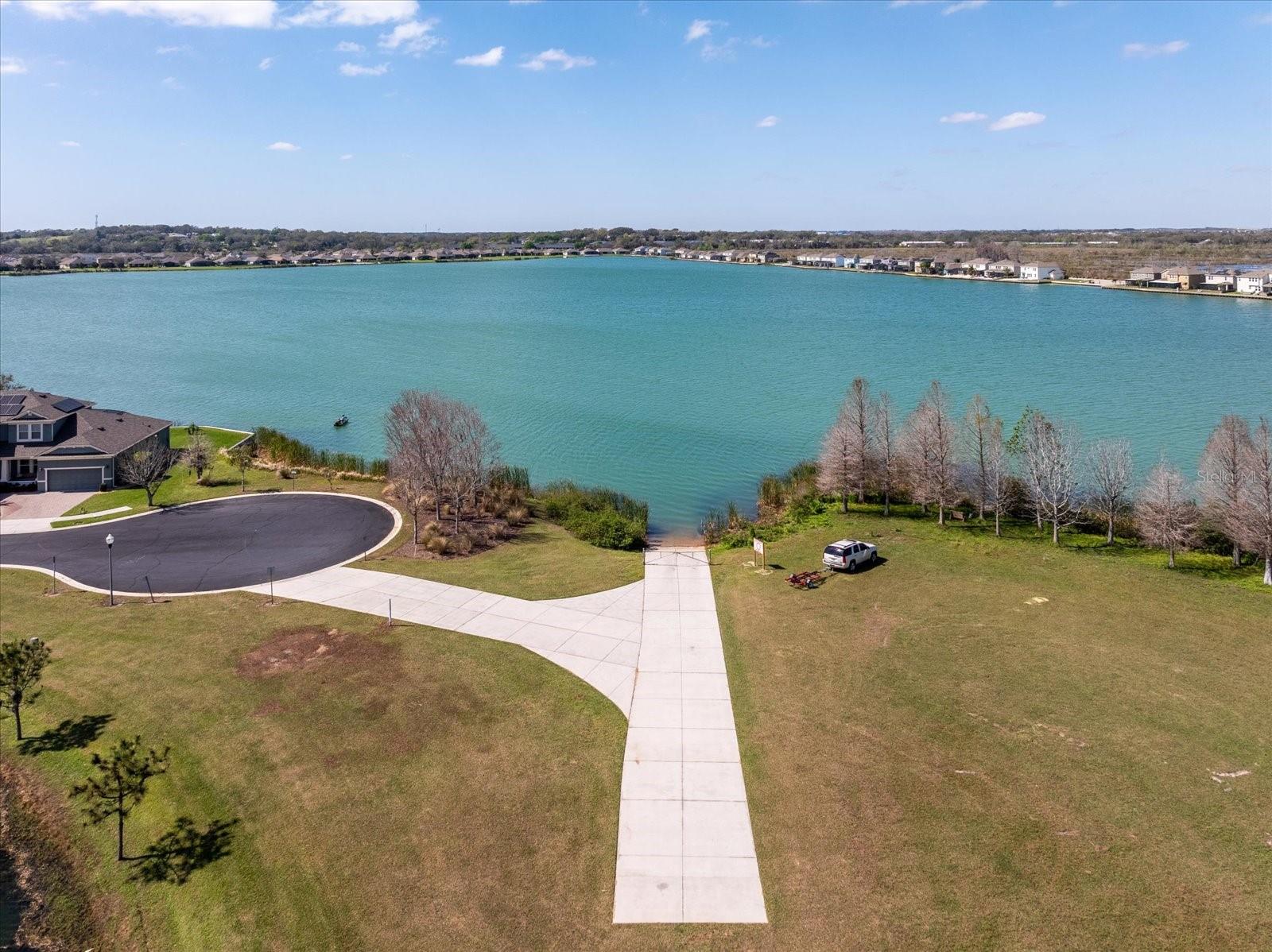303 WHITE WATER BAY DR, GROVELAND, FL, 34736