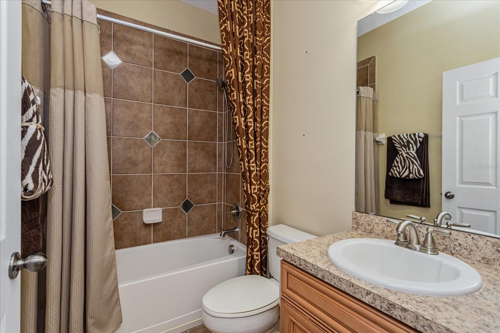 303 WHITE WATER BAY DR, GROVELAND, FL, 34736