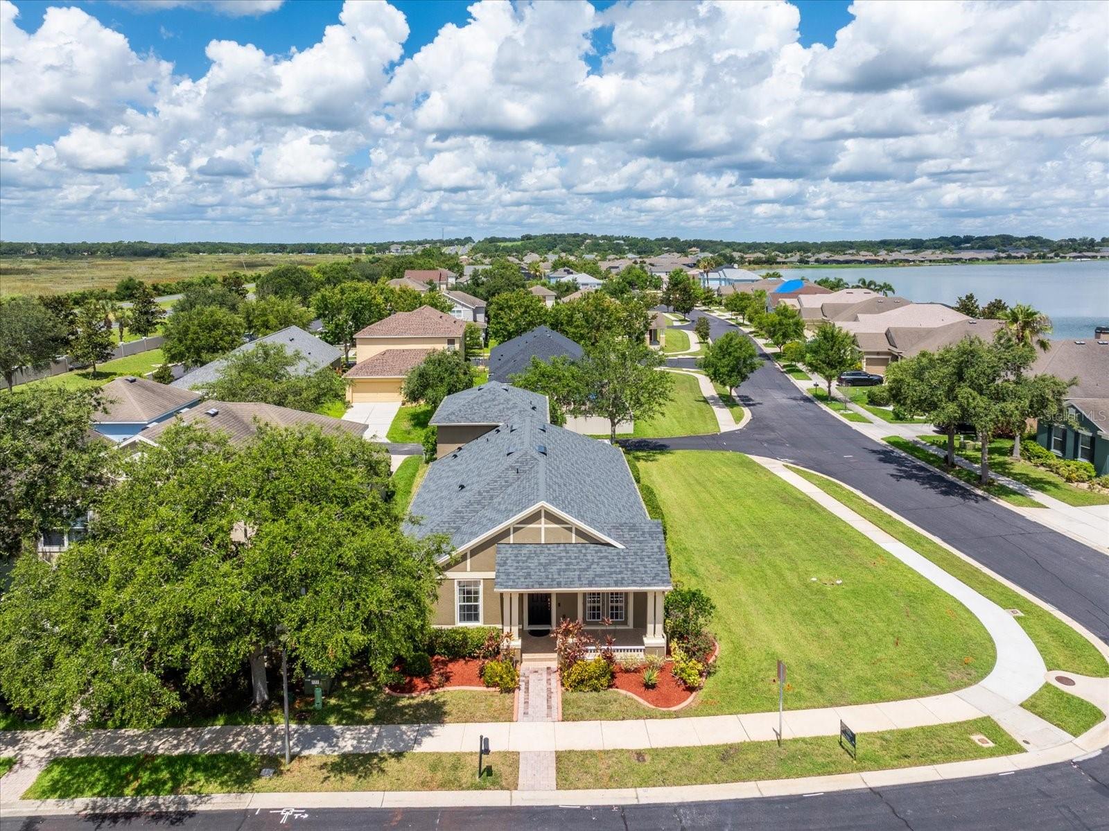 303 WHITE WATER BAY DR, GROVELAND, FL, 34736