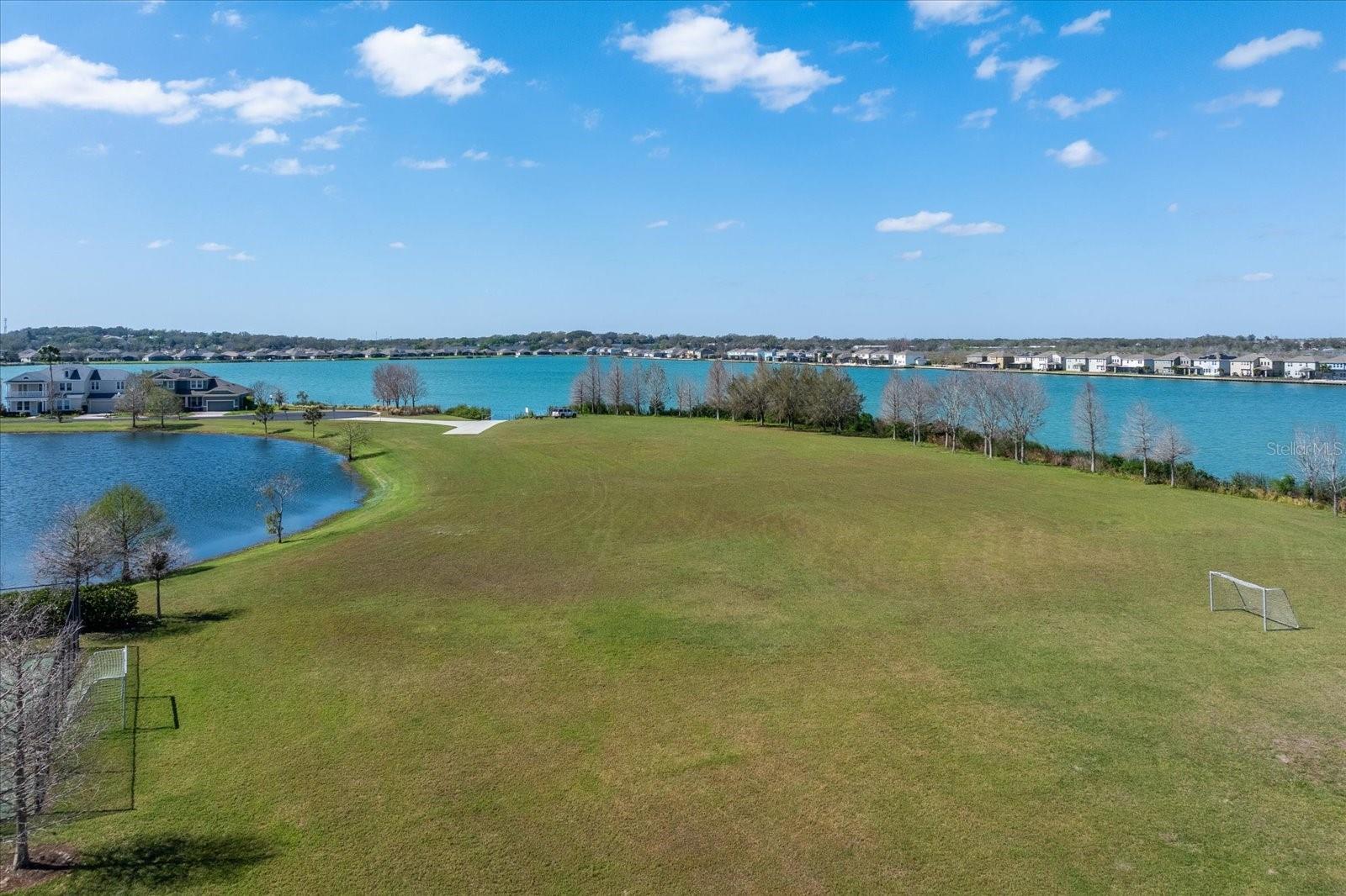 303 WHITE WATER BAY DR, GROVELAND, FL, 34736